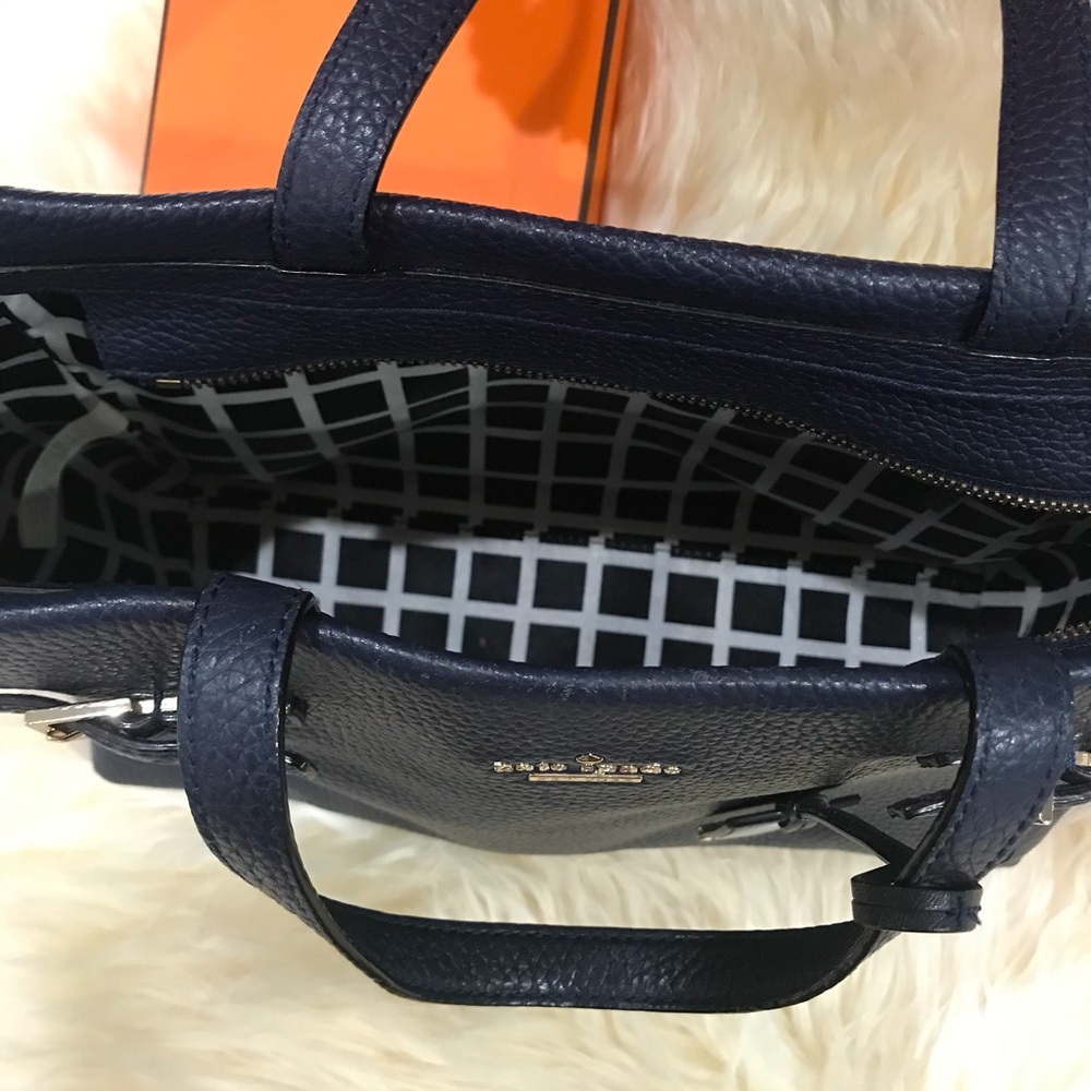 KATE SPADE Satchel - Picture 7 of 8